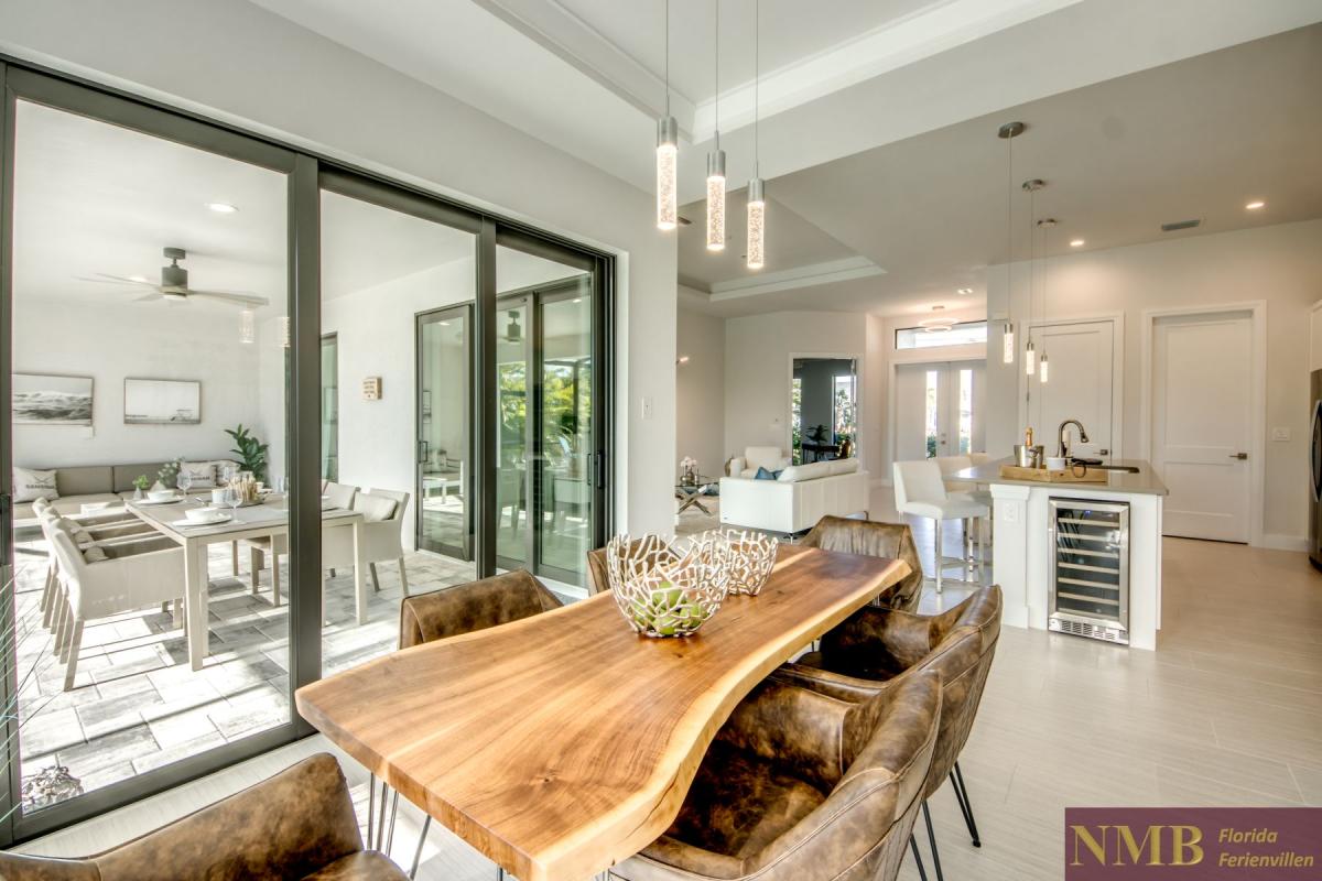 Ferienhaus-Cape-Coral-Sanisbar Breeze_22-Dining